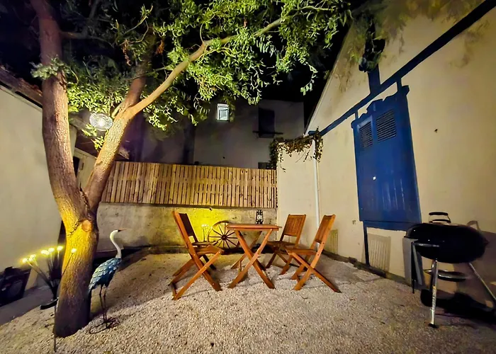 L'ombre Du Hêtre * Lourdes